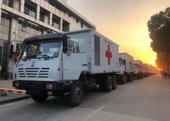 China le donó un nuevo hospital militar móvil a la Argentina