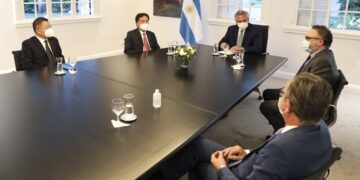 El Presidente recibió a empresarios chinos para acordar nuevas inversiones