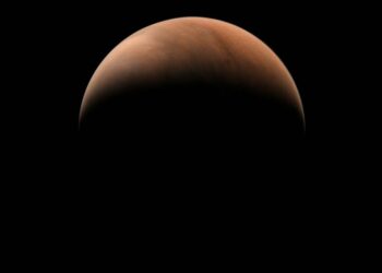 La misión china Tianwen-1 tomó imágenes laterales de Marte