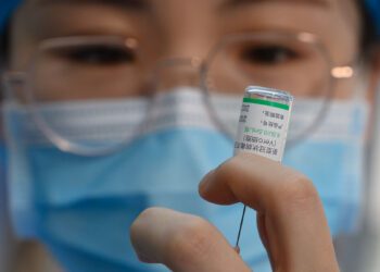 Argentina recibirá dos millones de dosis de la vacuna Sinopharm