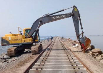 Se reactivan corredores ferroviarios con financiamiento chino