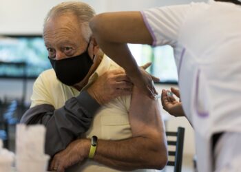 La vacuna china Sinopharm tiene un 79,3% de eficacia