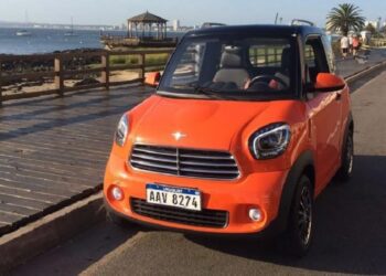 Tito: un auto eléctrico fabricado en Argentina