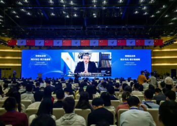 Alberto Fernández participó en la apertura de la feria de comercio electrónico más importante de China