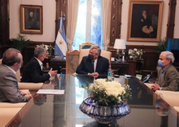 Buscan expandir las exportaciones del vino Malbec a China