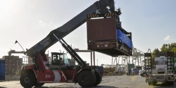 Trenes Argentinos recibió repuestos de China