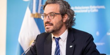 Cafiero disertó en un encuentro virtual de los BRICS