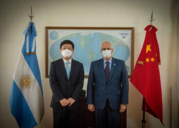 Argentina y China repasaron la agenda bilateral en materia de defensa
