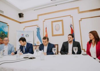 Misiones firmó un acuerdo con PowerChina