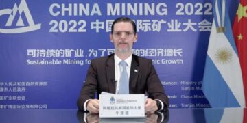 Embajador argentino destacó el potencial de la energía y la minería