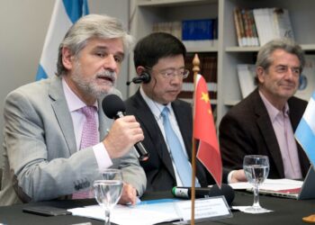 Presentan proyectos binacionales en Ciencias Sociales