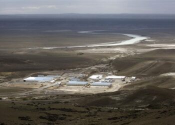 Reactivan desembolsos chinos para represas en Santa Cruz