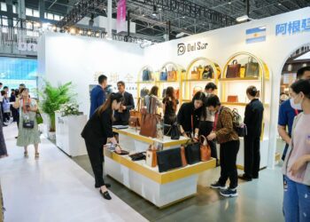 Inauguran pabellón en argentino en una feria de China