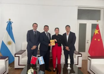 Intendentes catamarqueños visitan China