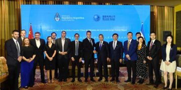 Anuncian financiamiento chino por más de u$s1.000 millones