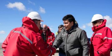 Gobernador electo de Santa Cruz defiende la construcción de las represas