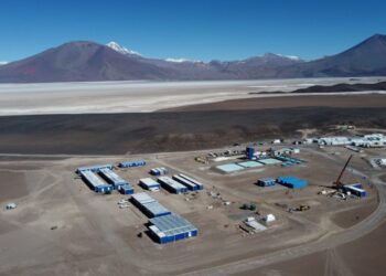 Una minera china con proyectos en Argentina se asocia con Hyundai
