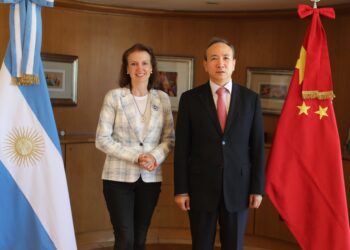 Encuentro positivo entre Mondino y el embajador chino