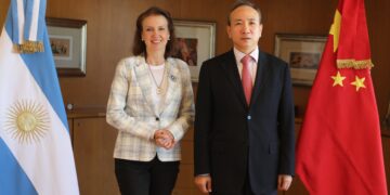 Encuentro positivo entre Mondino y el embajador chino