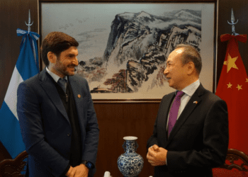 Pullaro se reunió con el embajador de China en Argentina