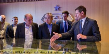 El Embajador de China visitó el club Talleres de Córdoba