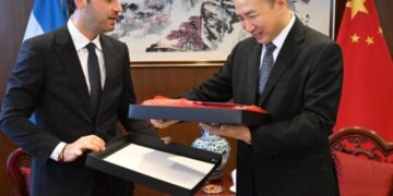 Chubut y China firman un acuerdo pesquero