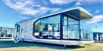 Importan casas cápsulas desde China